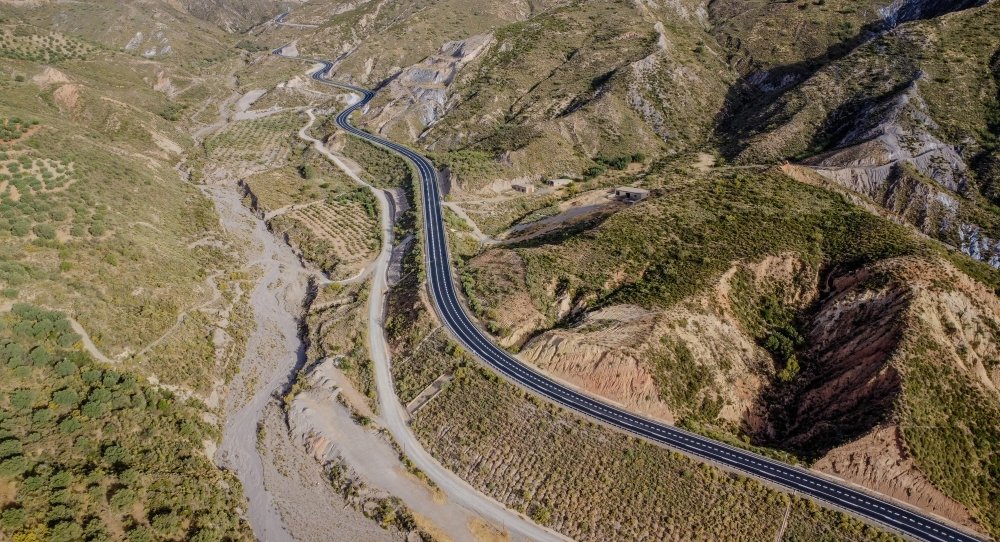 Actuaciones en la carretera A-348 en Cádiar, Granada